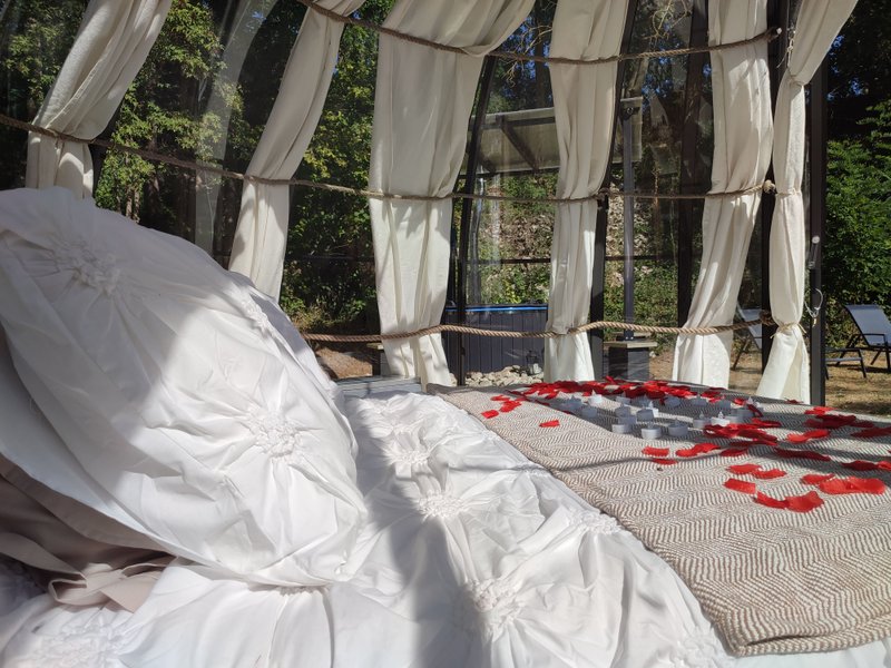 Domaine AbracadaRoom : Bulles d'Auvergne - Image 27