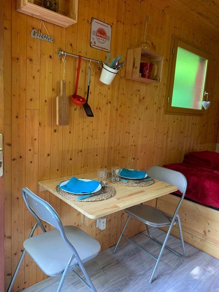 Hébergement AbracadaRoom : La mini roulotte - Image 2