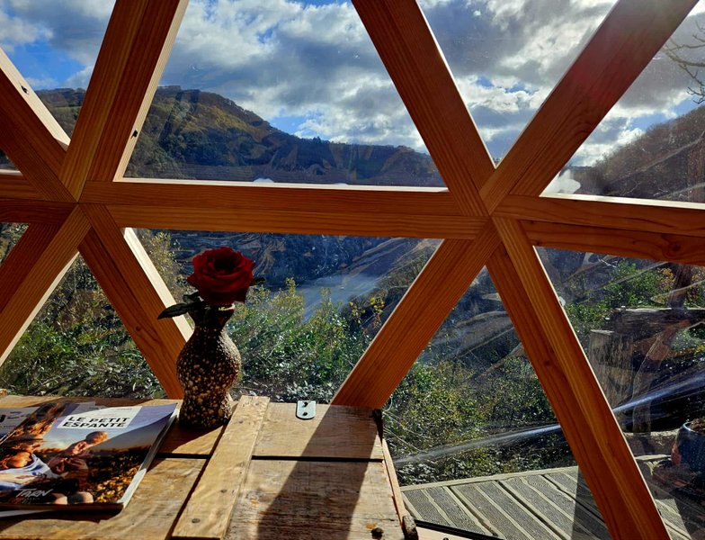 Hébergement AbracadaRoom : Sweet Dream & spa avec vue rivière - Image 32