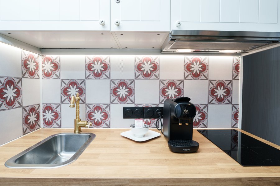 Hébergement AbracadaRoom : Suite flottante Lit king-size Balnéo - Image 11