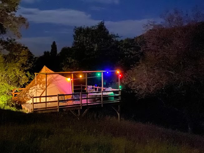 Hébergement AbracadaRoom : Tente dans les airs avec spa - Image 5