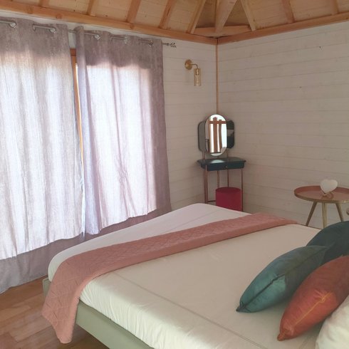 Hébergement AbracadaRoom : Le Château Des Fées & Spa - Image 17