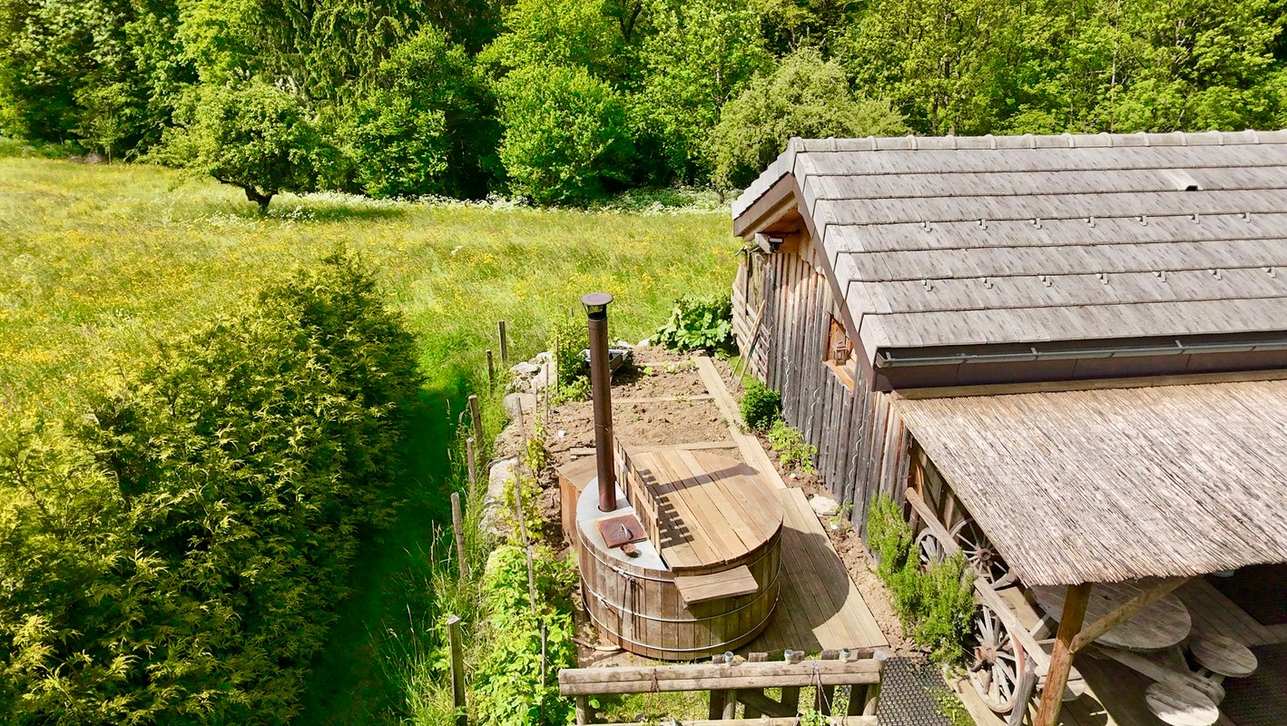 Chalet Trappeur & SPA à Le Biot (21)