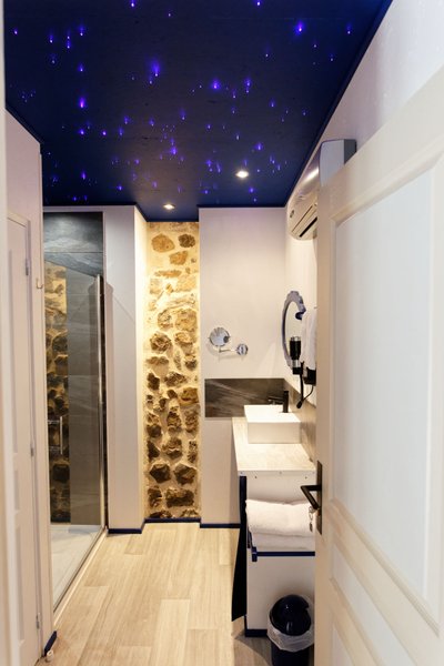 Hébergement AbracadaRoom : Dôme Céleste, accès piscine & SPA - Image 8