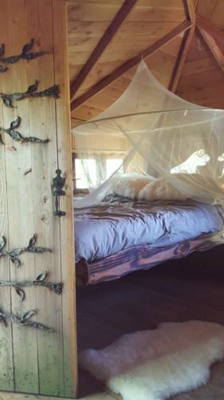 La cabane Au fil de l'Eau & Spa à Wail (6)