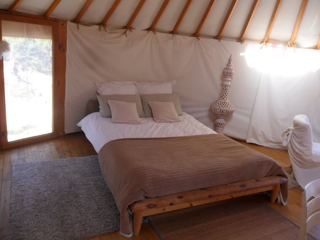 Hébergement AbracadaRoom : La Yourte et son Chalet - Image 3