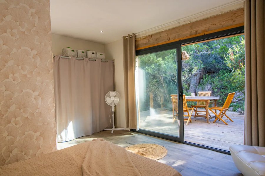 Hébergement AbracadaRoom : Villa A Dimora di Murza Liliekaena  avec spa et piscine privée - Image 15