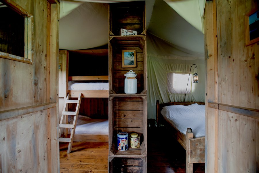 Hébergement AbracadaRoom : Lodge 1 champêtre avec douche privée extérieure - Image 6