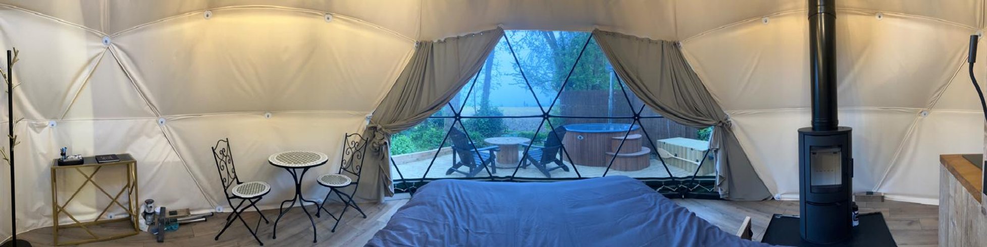 Hébergement AbracadaRoom : Le Coup Fourré & Spa - Image 14