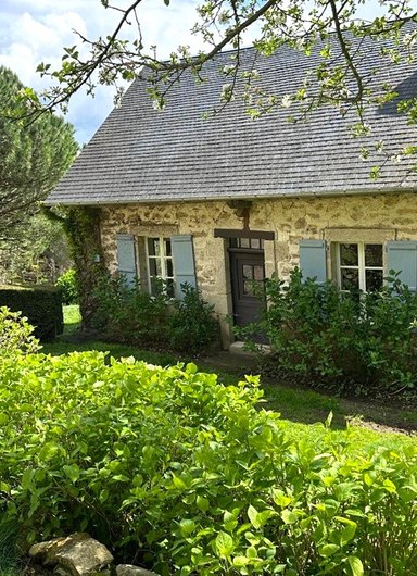Le Cottage à Meyrignac L’eglise