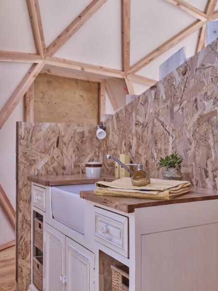 Hébergement AbracadaRoom : N°12 - Voyage Cosmique + SPA privatisable 1h inclus - Image 4