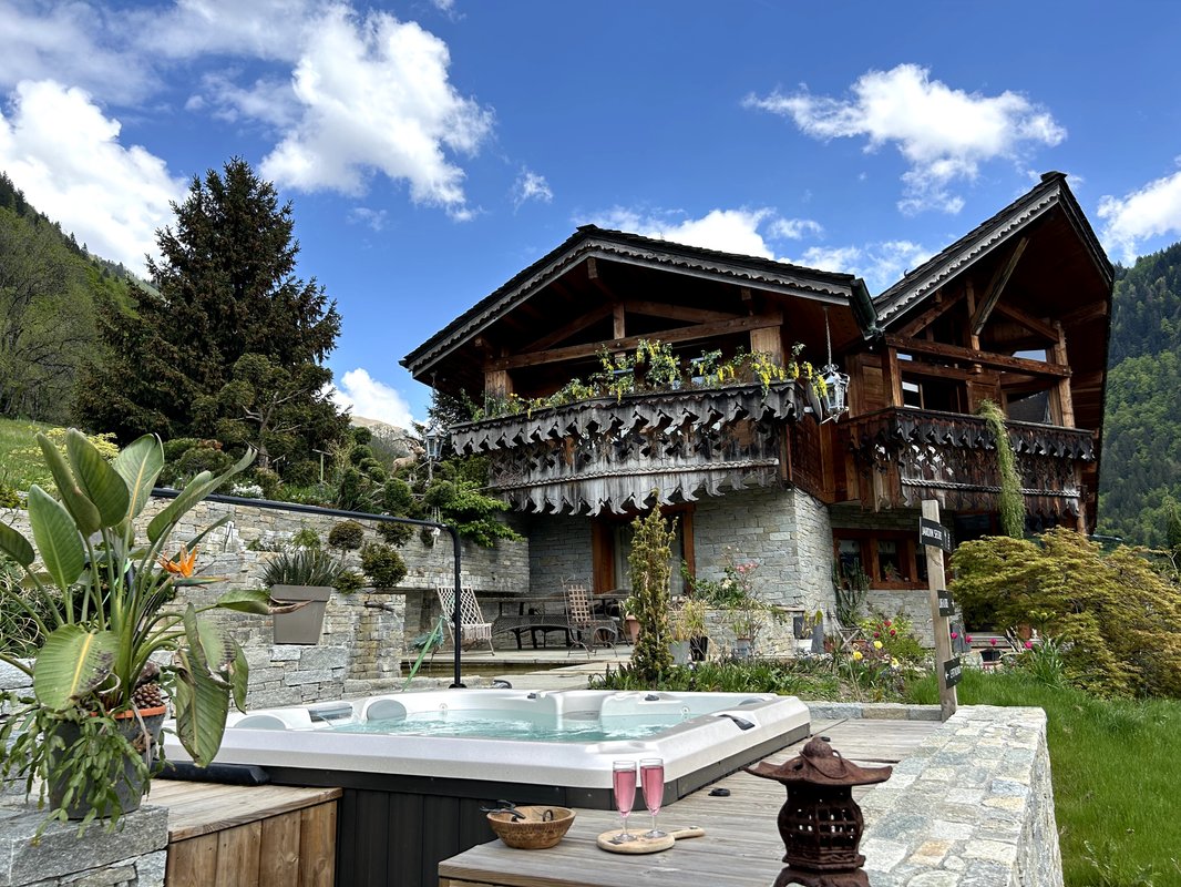 Lodge Jardin Secret à Montriond (2)