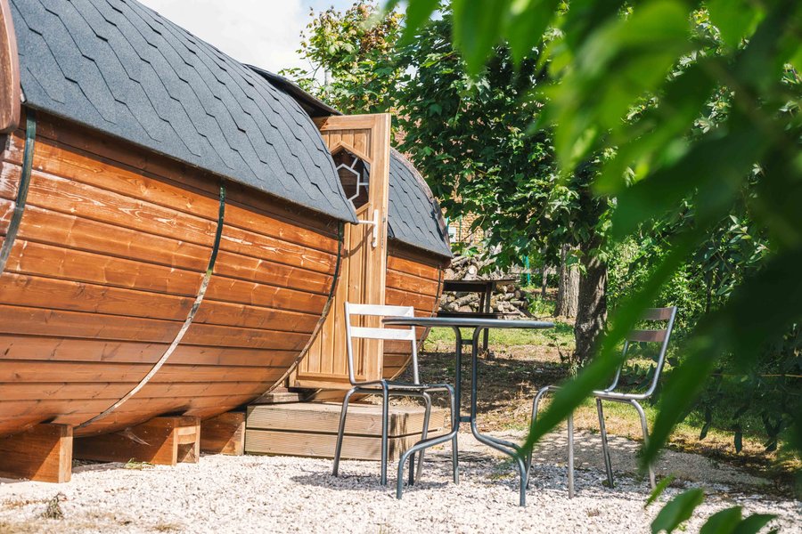 Hébergement AbracadaRoom : Tonneau en bois insolite au coeur du Charolais - Image 4