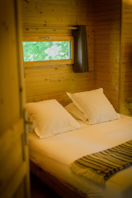 Cabanes Duo Spa dans les Arbres à Raray (5)