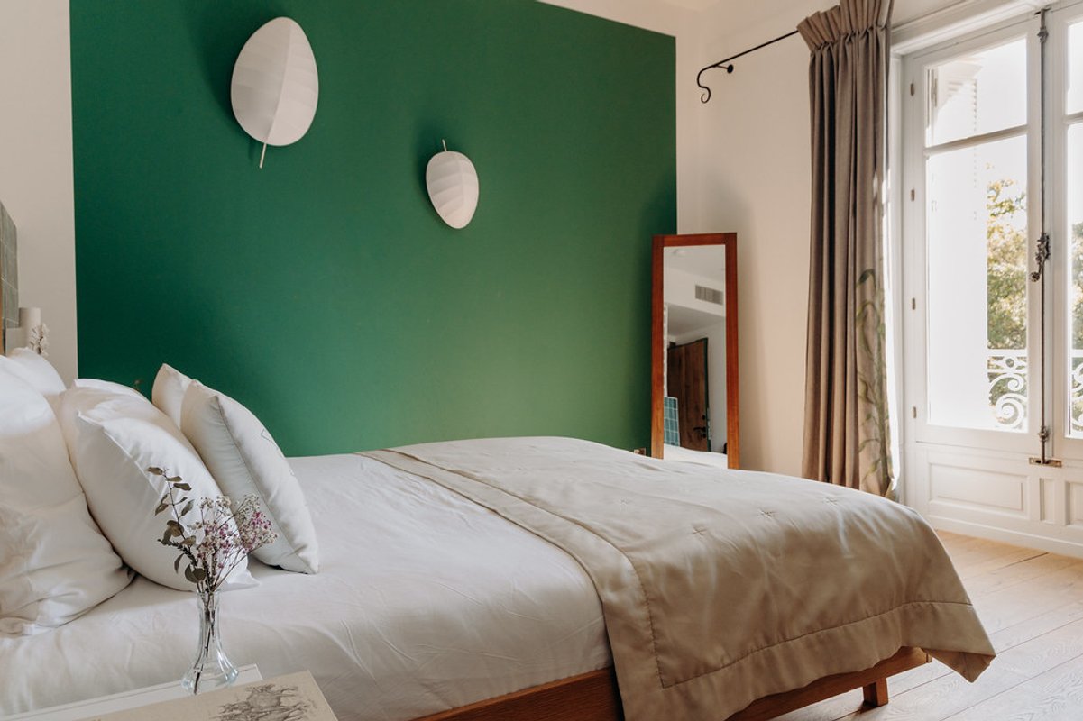 Chambre Double - Deluxe avec vue sur le jardin à Lavérune (4)