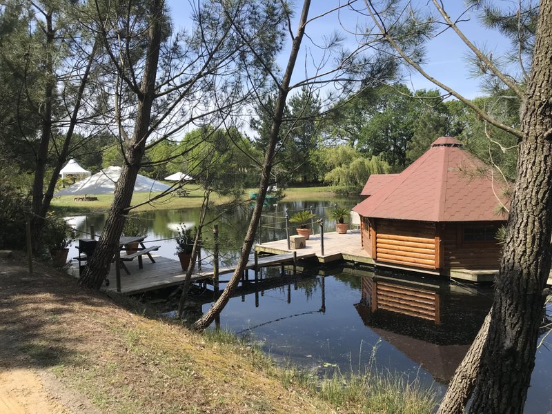 Hébergement AbracadaRoom : Le Chalet Flottant - Image 5