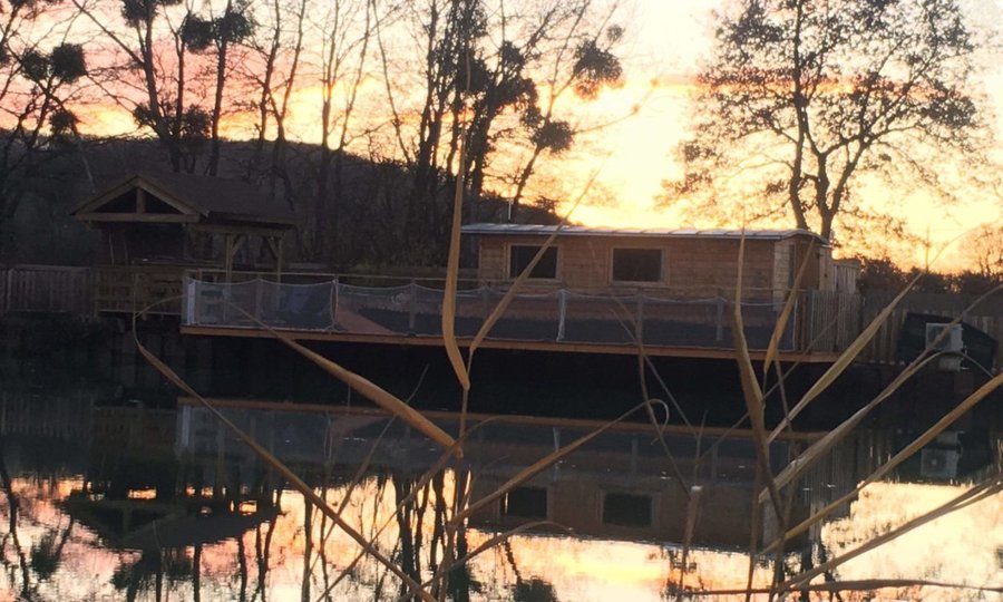 Hébergement AbracadaRoom : La Toue Spa Cabanée - Image 5