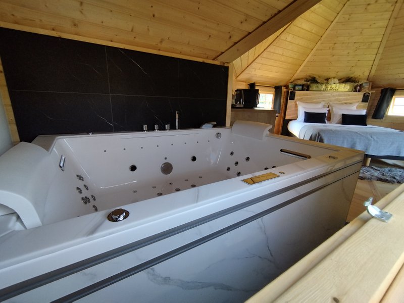 Hébergement AbracadaRoom : Kota Saint-Malo & Balnéo - Image 7