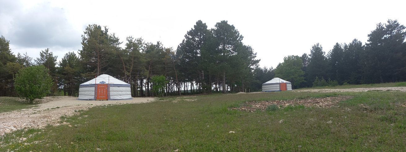 Domaine AbracadaRoom : A Ventoux Yourte - Image 1