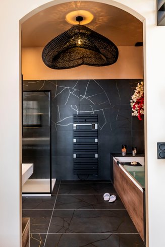 Hébergement AbracadaRoom : NEAT SUITE  -SPA & CINEMA - Image 19