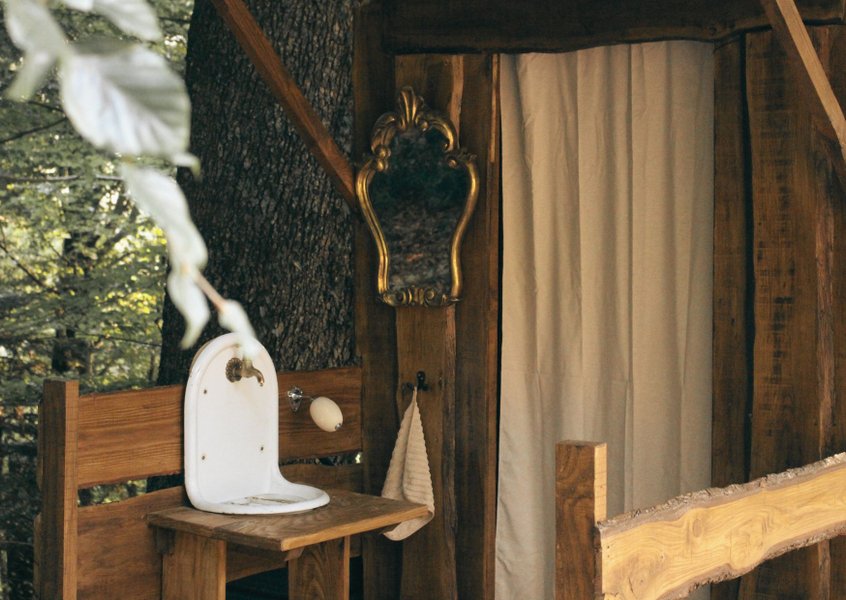 Hébergement AbracadaRoom : La Yourte avec vue imprenable - Image 5