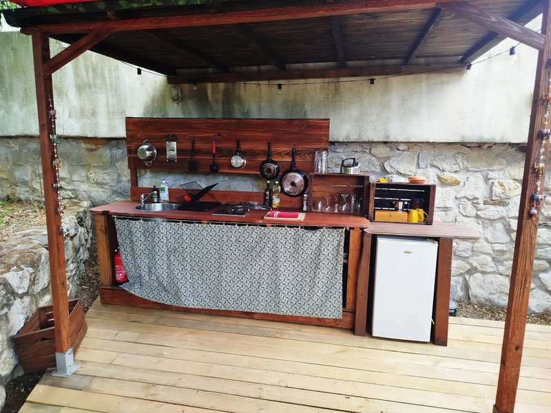 Hébergement AbracadaRoom : Sous toile et étoiles & piscine - Image 12