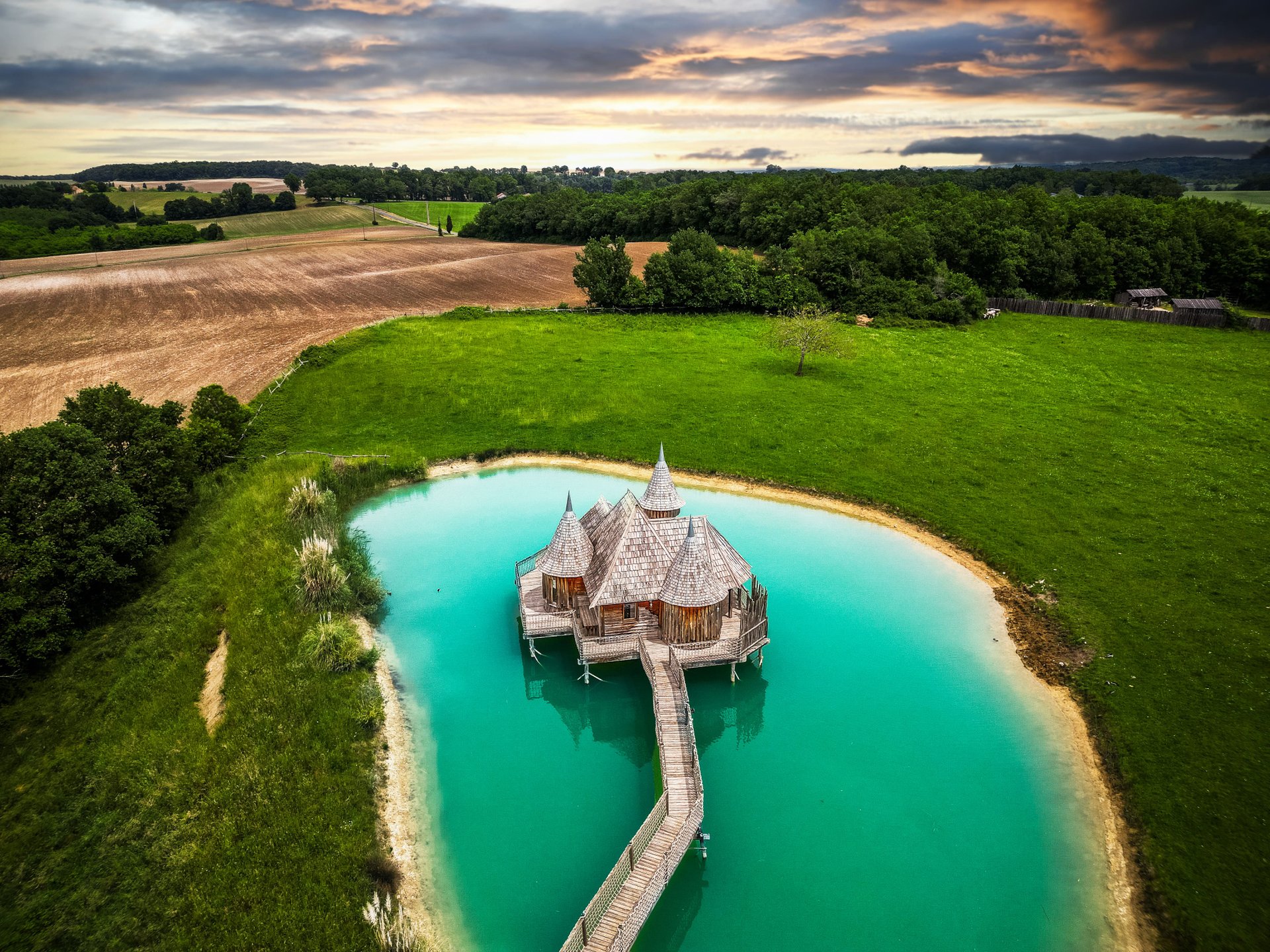 Cabane Château Spa & Sauna Jumilhac