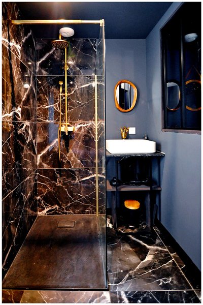 Hébergement AbracadaRoom : La suite 7ième ciel ÉTOILÉ, SPA XXL, 5 min du centre - Image 8