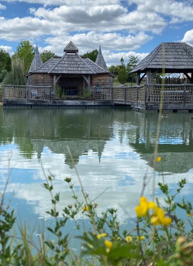 Cabane Château Biron & spa à Beaumontois En Perigord