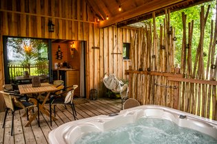Cabane dans les arbres Gironde