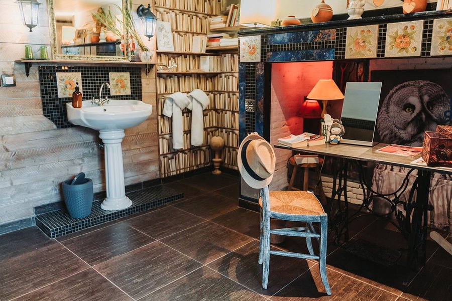 Hébergement AbracadaRoom : Suite Légendes - Image 30