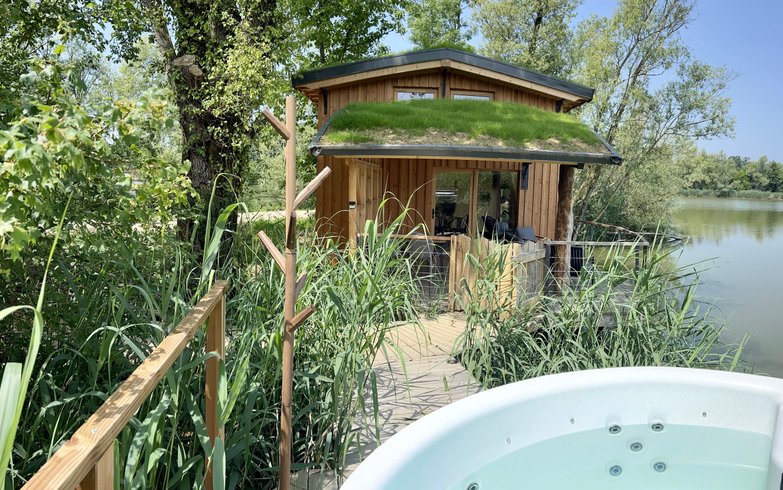 Hébergement AbracadaRoom : Cabane Spa Végétale 5 pers - Image 1