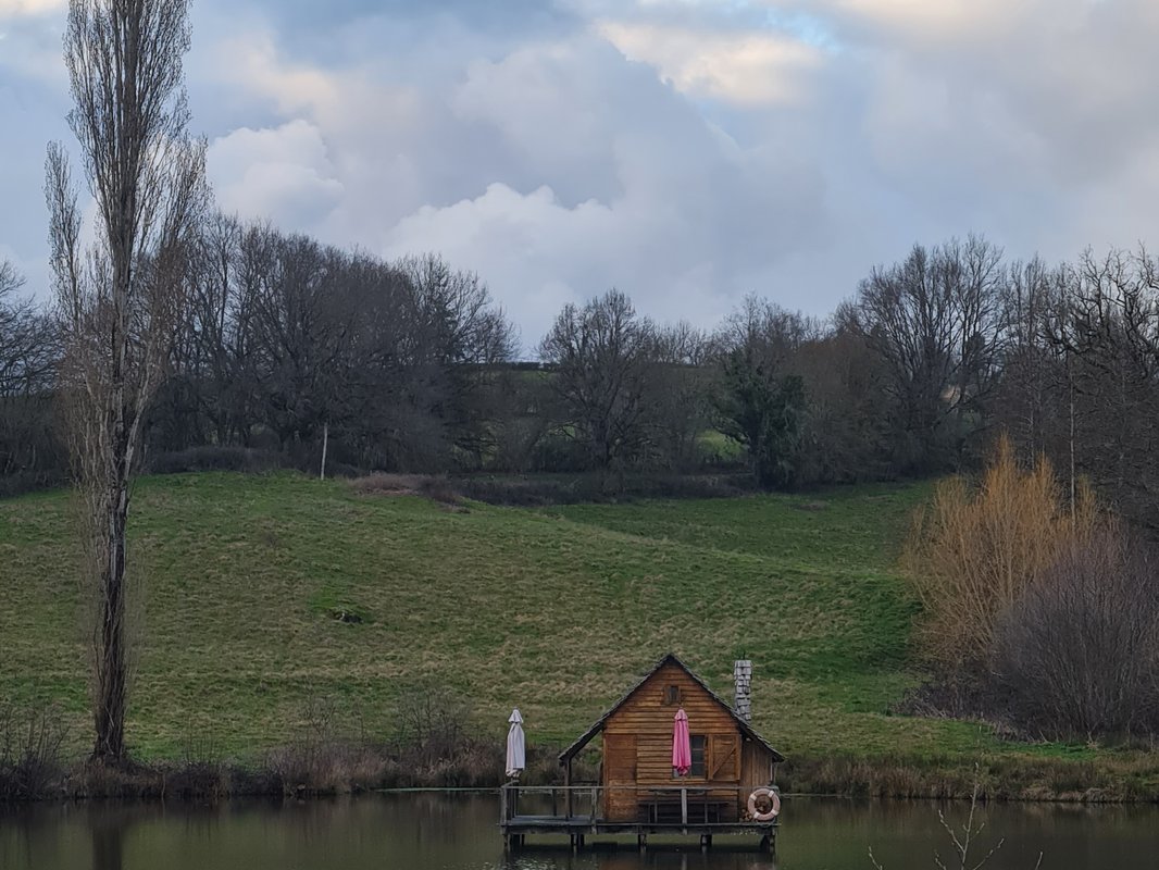 Cabane du Paraclet à Saint-Didier-Sur-Arroux (7)