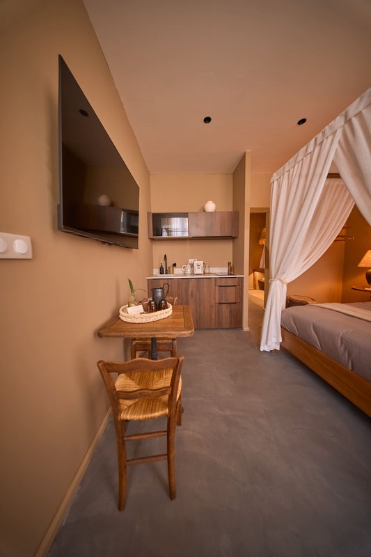 Suite Brésilienne de Luxe • Jacuzzi Privé• Cognac à Cognac (16)