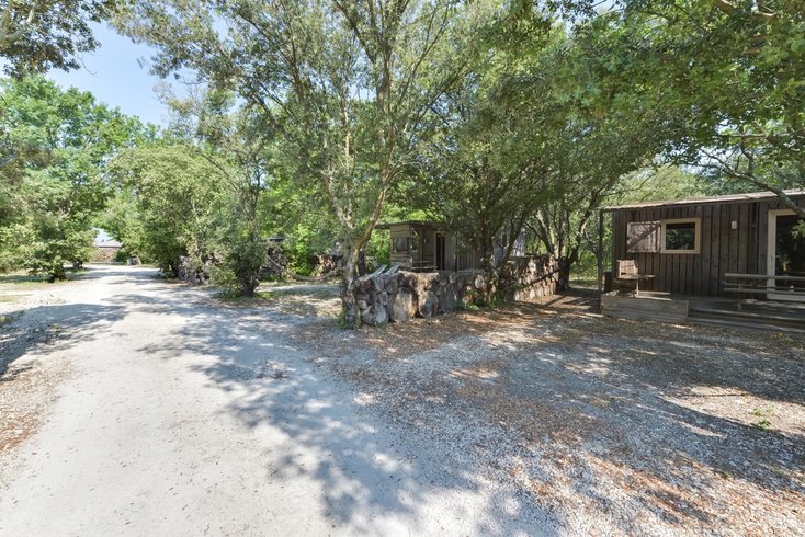 Domaine AbracadaRoom : Lodges en Provence et Spa - Image 3