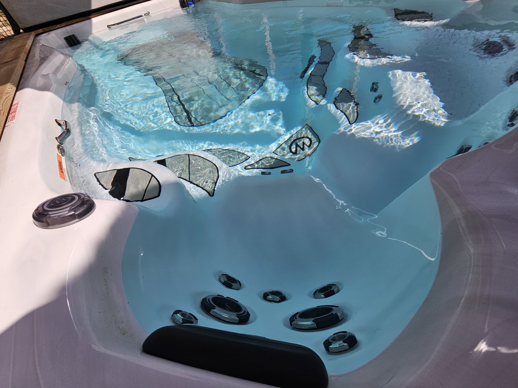 Les 3 Clefs de GaYa - Spa de nage, Sauna, lit hydromassant & relaxation immersive - 4pers. à Saint Jean Ligoure (11)