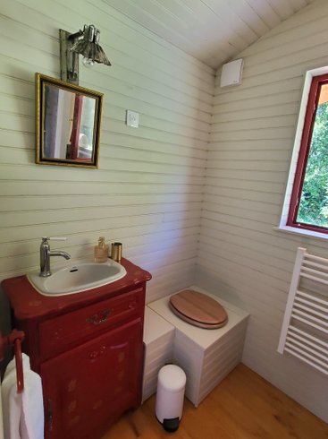 Hébergement AbracadaRoom : La Roulotte du Pech Chantant - Image 7