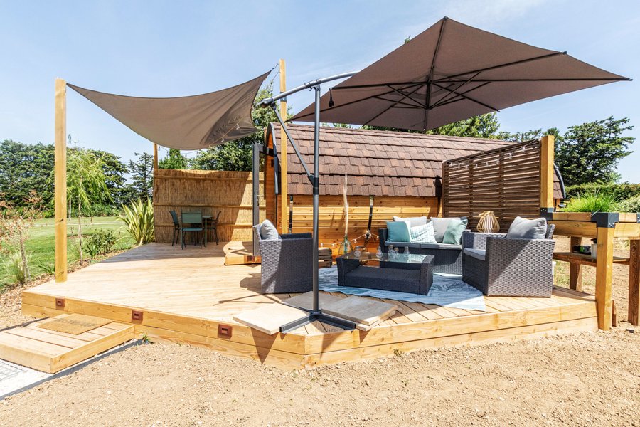 Hébergement AbracadaRoom : Hébergement Tonneau Prestige et sa piscine - Image 10