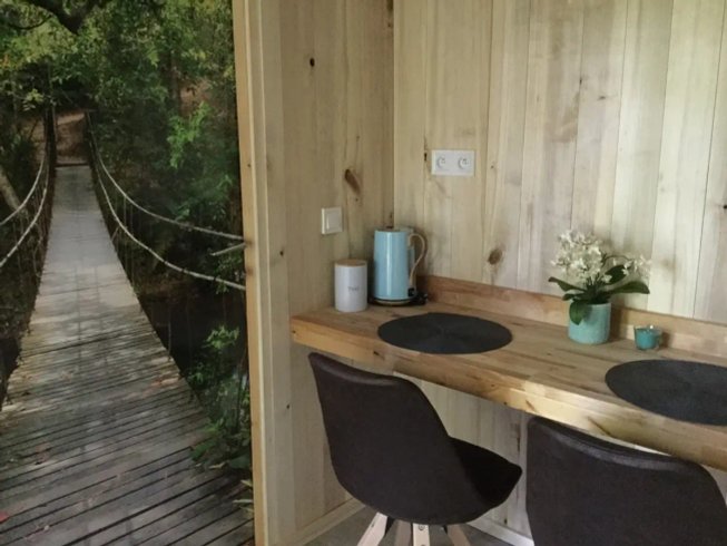 Hébergement AbracadaRoom : Cabane insolite avec spa privatif - Image 6