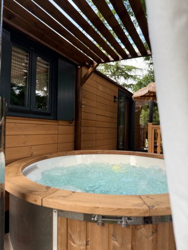 Domaine AbracadaRoom : La roulotte dorée - Image 12