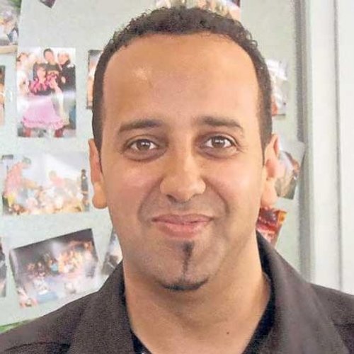 Samir GRETETE, gérant du Camping Des Sources Chaudes depuis plus de 12 ans, vous accueille chaleureusement lors de vos séjours. 