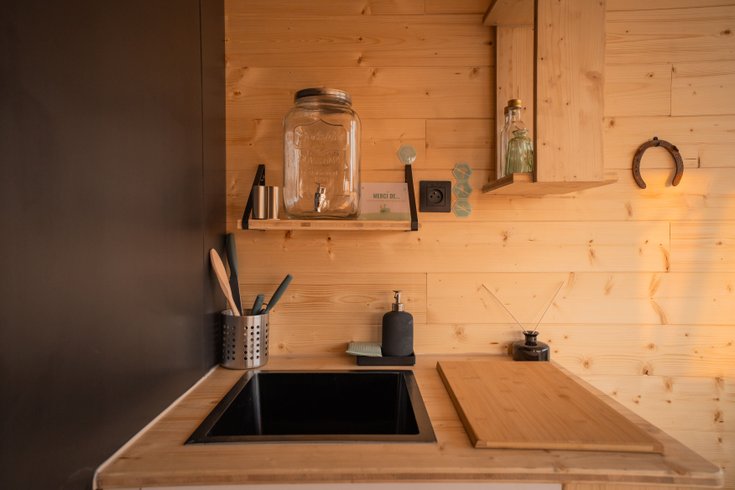 Hébergement AbracadaRoom : Homnest - Tiny house dans l'Allier - Cheval - Image 4