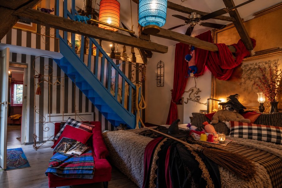 Hébergement AbracadaRoom : La Suite Voltige - Image 43