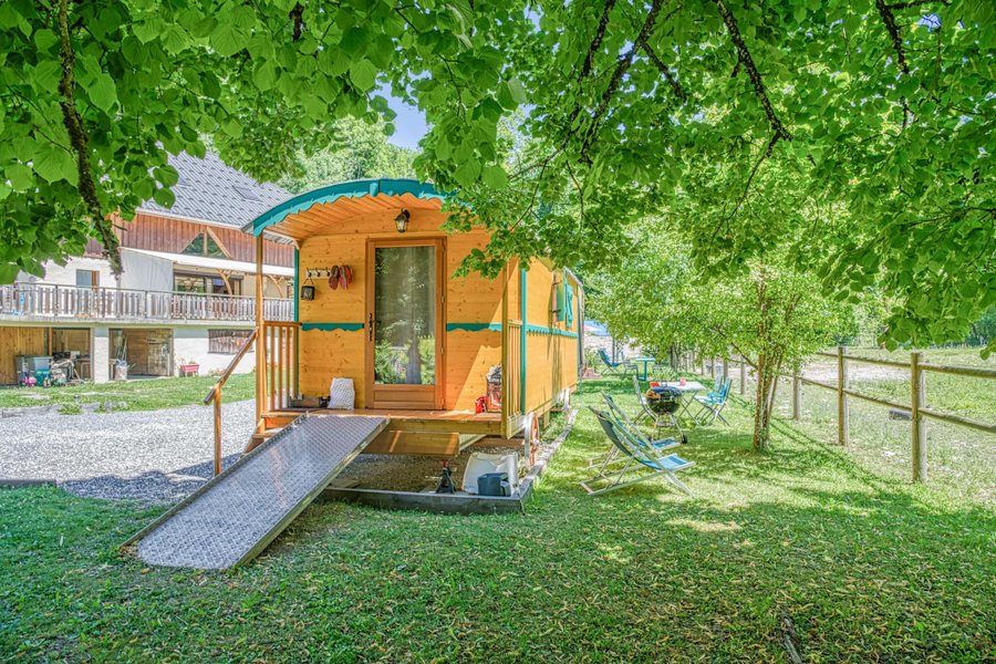 Hébergement AbracadaRoom : La Roulotte des Lutins - Image 3