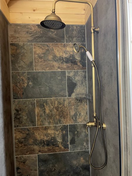 Hébergement AbracadaRoom : La Cabane des Combes & Spa - Image 15