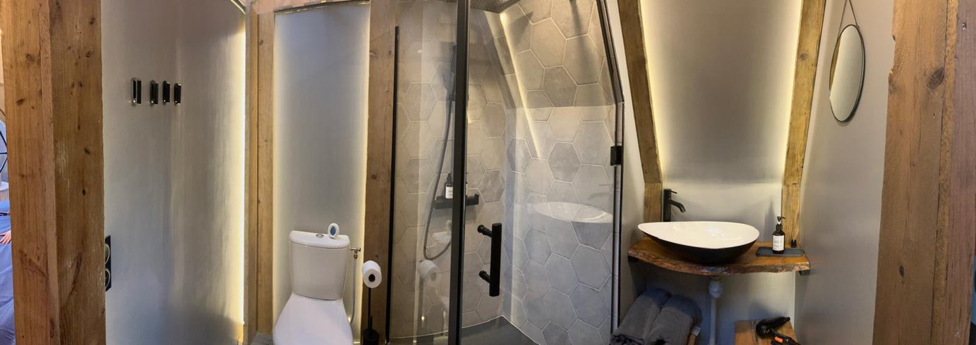 Hébergement AbracadaRoom : Le Coup Fourré & Spa - Image 21