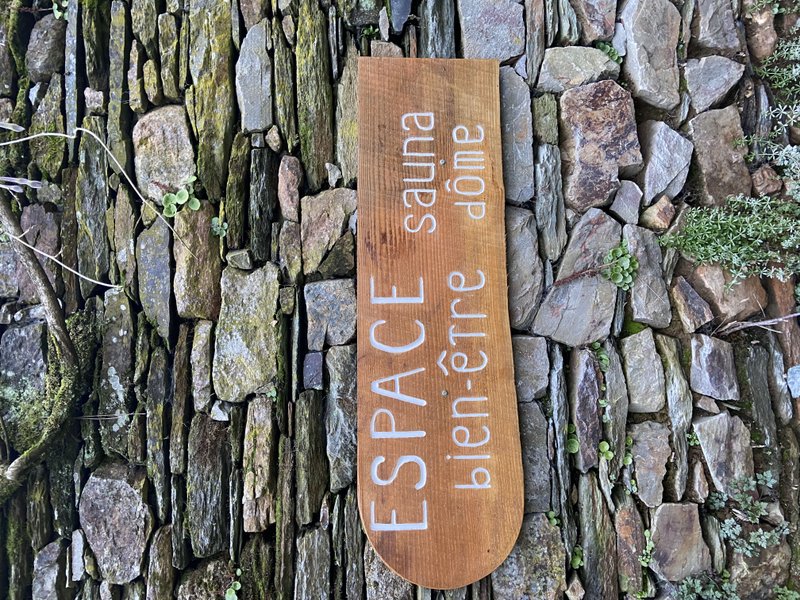 Hébergement AbracadaRoom : Le Repaire du dragon, château féérique avec SPA - Image 39