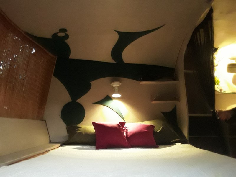 Hébergement AbracadaRoom : Le Bus du bois de Mondon - Image 7