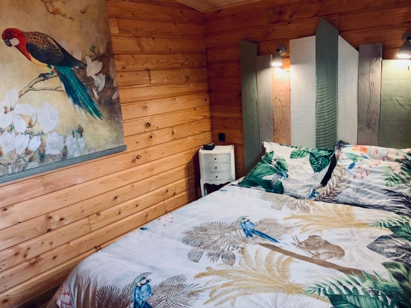 Hébergement AbracadaRoom : Chalet  Charme et Spa - Image 3