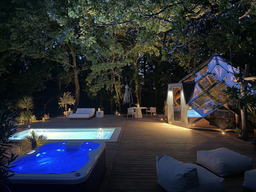 Le Zôme de Janès Piscine & Spa privatif en forêt à Mauroux (2)